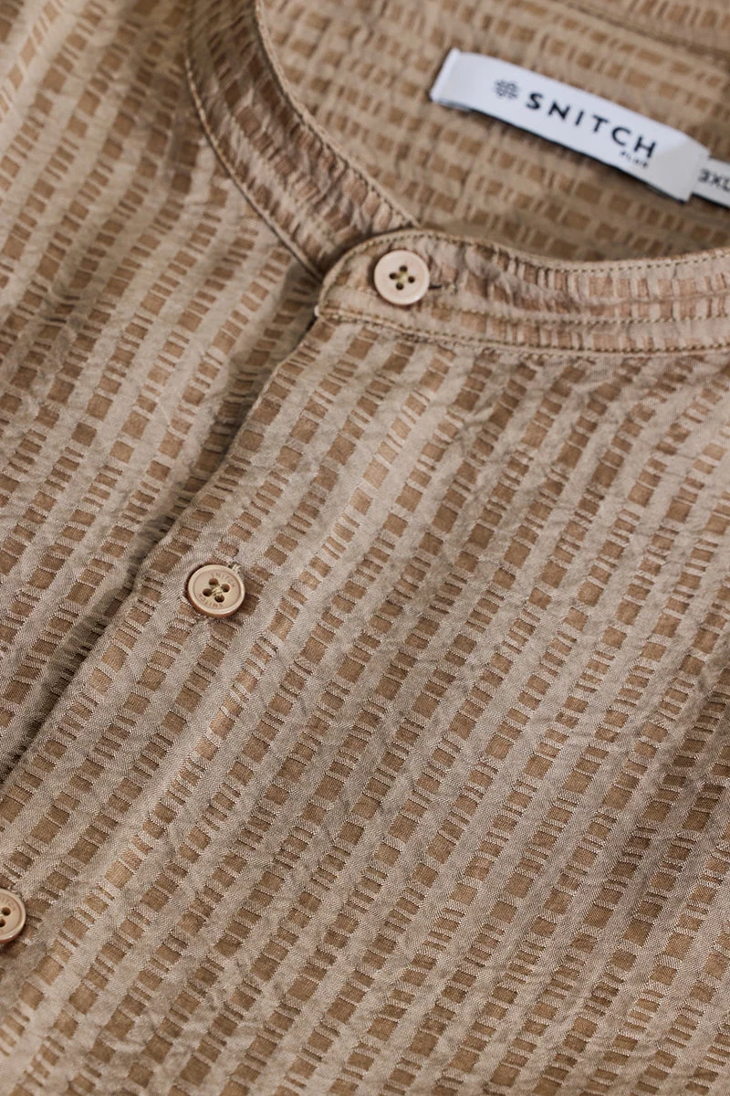 سنيتش Brown Textured Regular Fit Plus Size Shirt